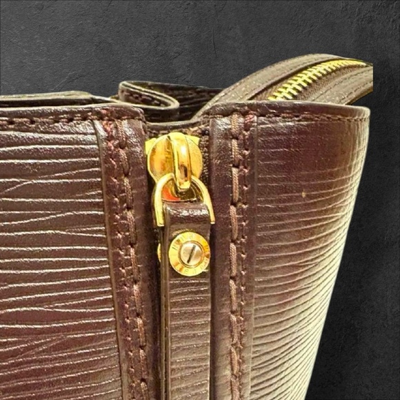 Henri Bendel West 57th Large Satchel in Eggplant Epi Leather - Picture 11 of 17